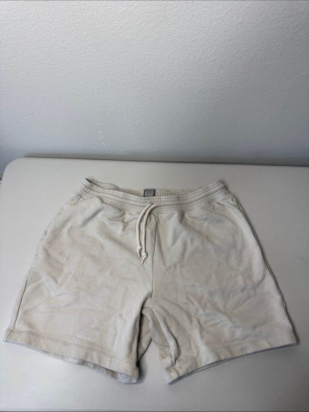 Men’s Gap shorts